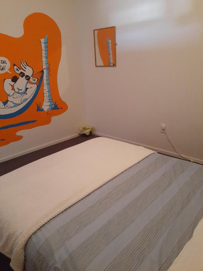 بيت شباب Bouncing Lamb Backpackers نيلسون المظهر الخارجي الصورة